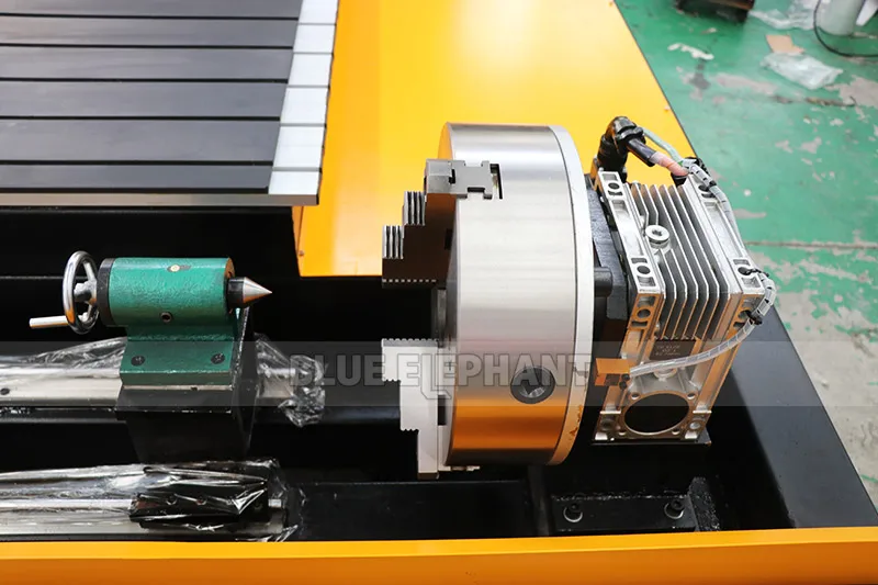 1325 Дерево cnc машина для резки и резьбы 4 оси недорогая деревянная мебель делая cnc маршрутизатор с воздушным охлаждением soindle