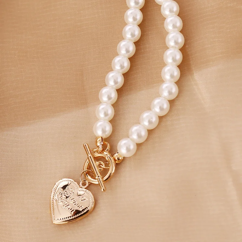

Fashion retro pearl love pendant necklace female wild clavicle chain party birthday gift wholesale