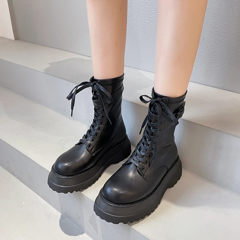 

Autumn Women's Fashion Belt Buckle Zipper Short Boots Soft Leather Motorcycle Boots Outdoor Non-slip Comfortable Casual Boots