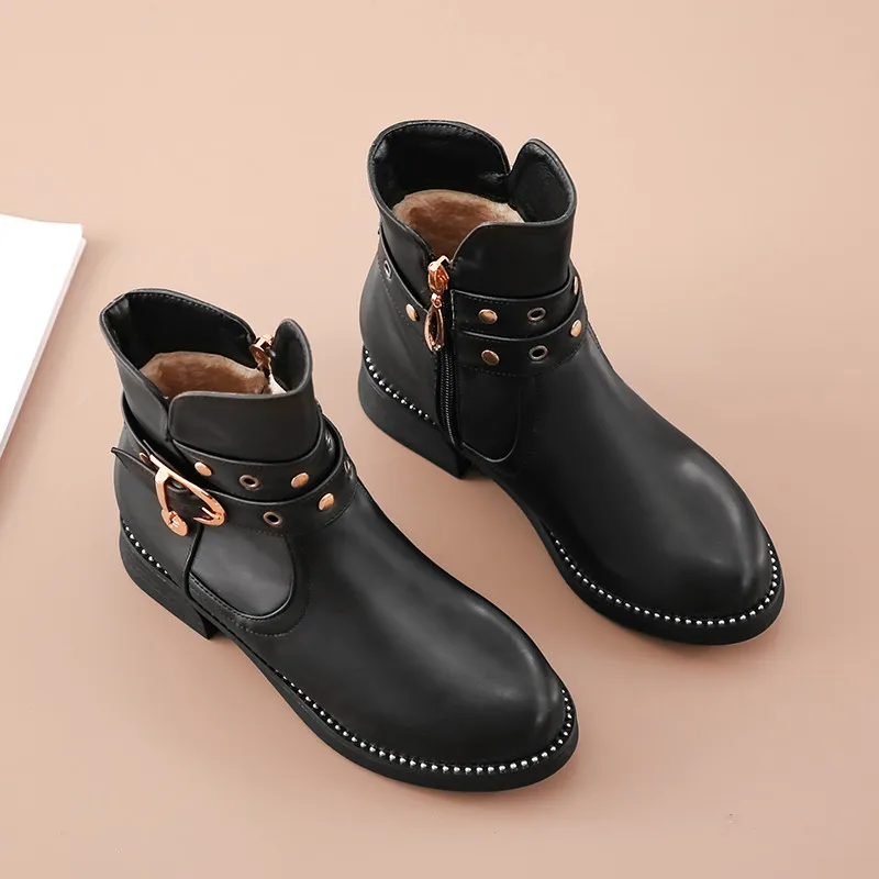 

2019 Fashion Winter Chunky Heels Buckle Strap Rivet Ankle Boots Red Pink Black Purple Female Shoes Large Size Bootie