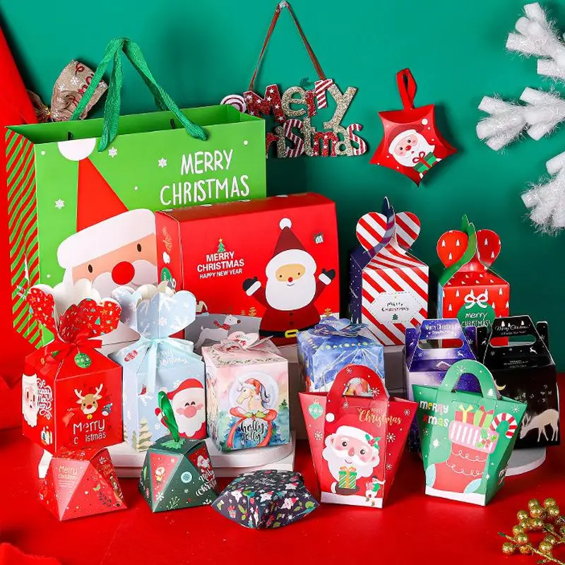 

10 Pcs/set Paper Christmas Gift Box Candy Biscuit Chocolate Packaging Portable Christmas Gift Bag Red Green Santa Claus Pattern