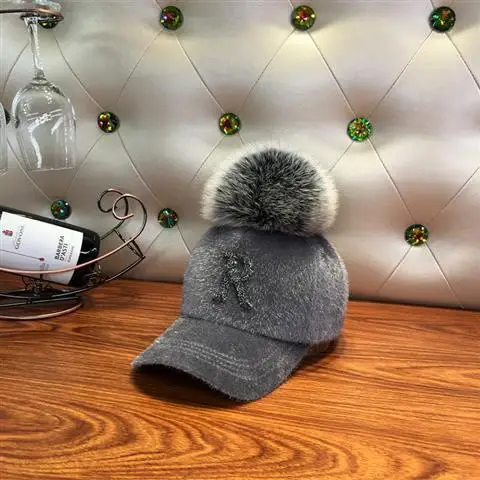 

Fashion Faux fur ball baseball cap winter Faux seahorse hair Warm Cap For Women Rhinestone Diamond Letter Visor Hats