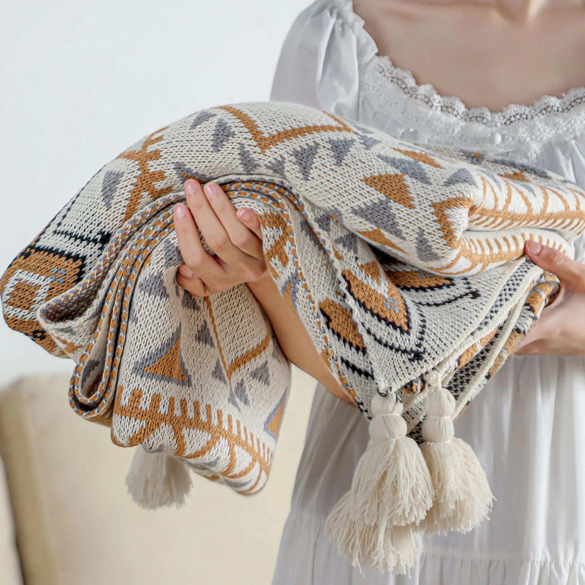 

Bohemian Blanket Simple Knitted Woolen Shawl Blanket Acrylic Napping Blanket Winter Decoration Blanket Sofa Cover Blanket