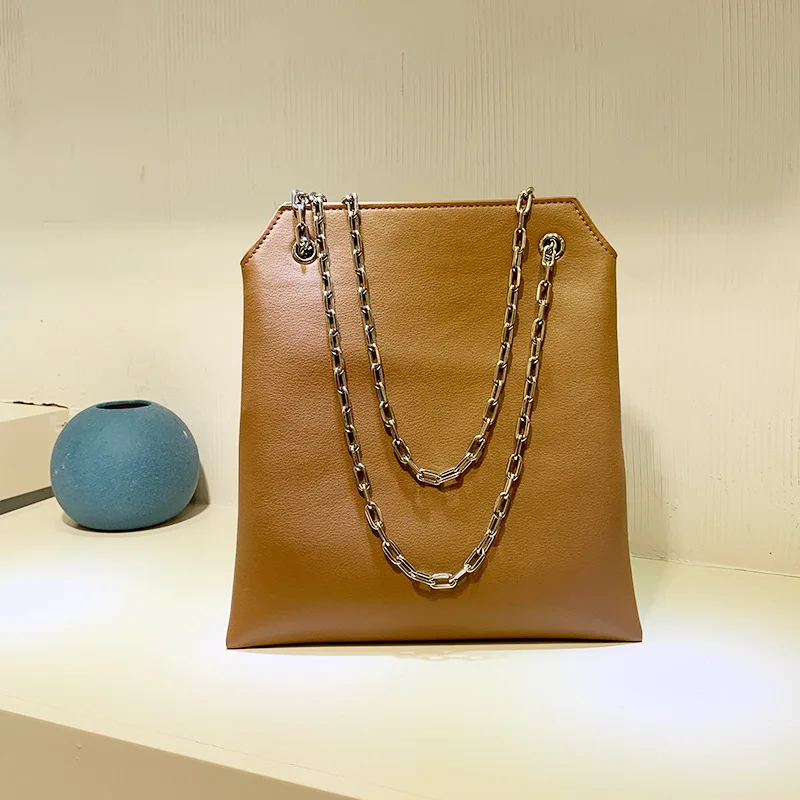 Мини-2020 Женская нишевая кожаная модная сумочка для подмышек элегантная простая