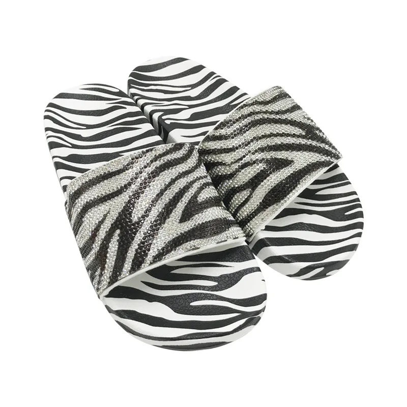 

New Women Shoes Slip-proof Thick-soled Indoor Outdoor Slippers Fashion Rtistic Diamond Flat Sandals