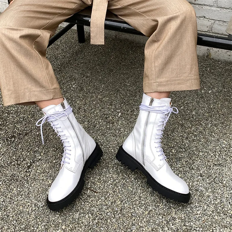 Женские сапоги до середины икры FOREADA черные белые из натуральной кожи на плоской