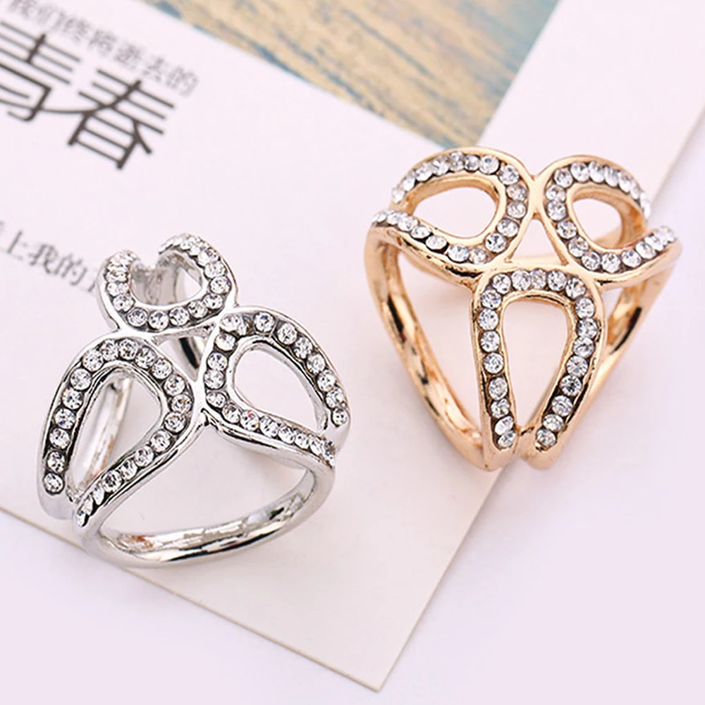 

1PC Rhinestone Garland Hoop Twine Brooch Silk Scarf Clip Holder Crystal Shawl Buckle Women Girls Fashion Accessories Gifts