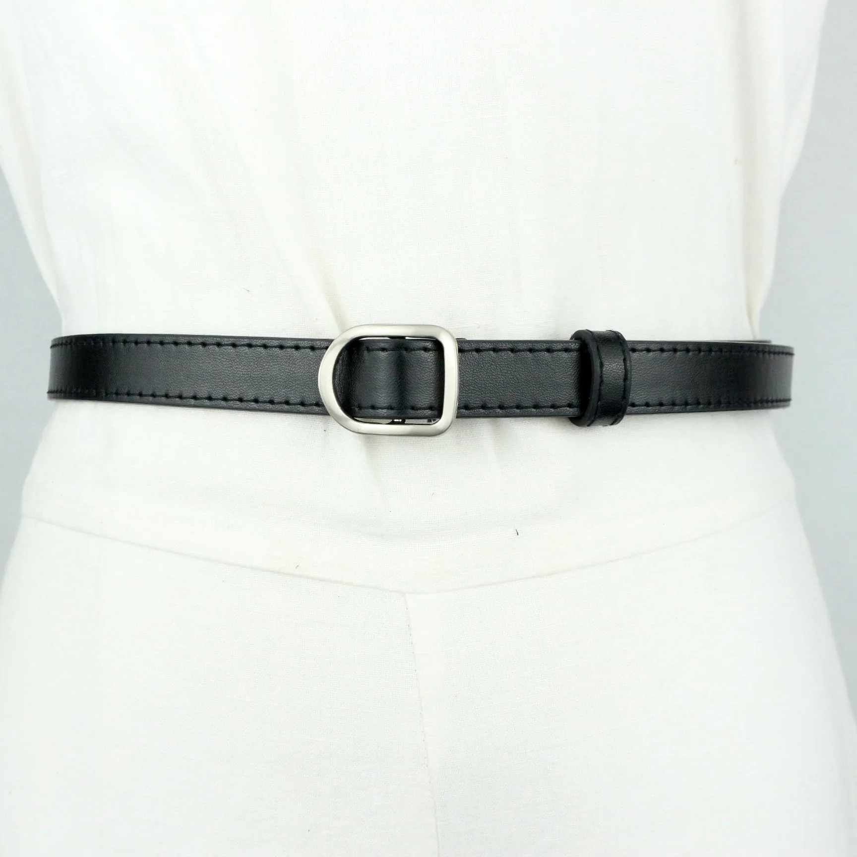 

Women's PU Leather Belts Skinny Casual Jean Belt with Metal Buckle