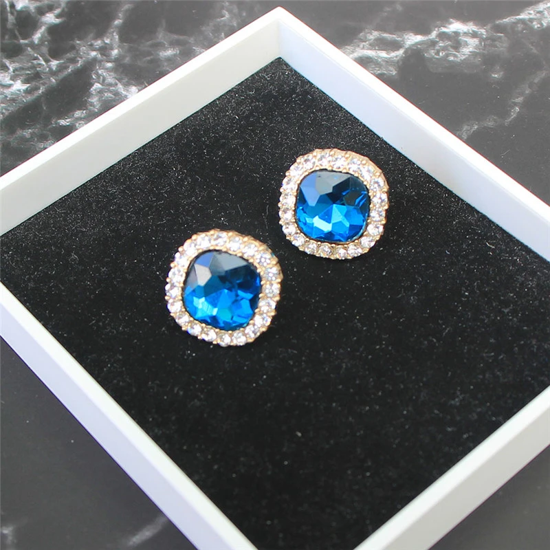 Серьги клипсы с цирконием не пирсинг квадратные Стразы овальные круглые большие