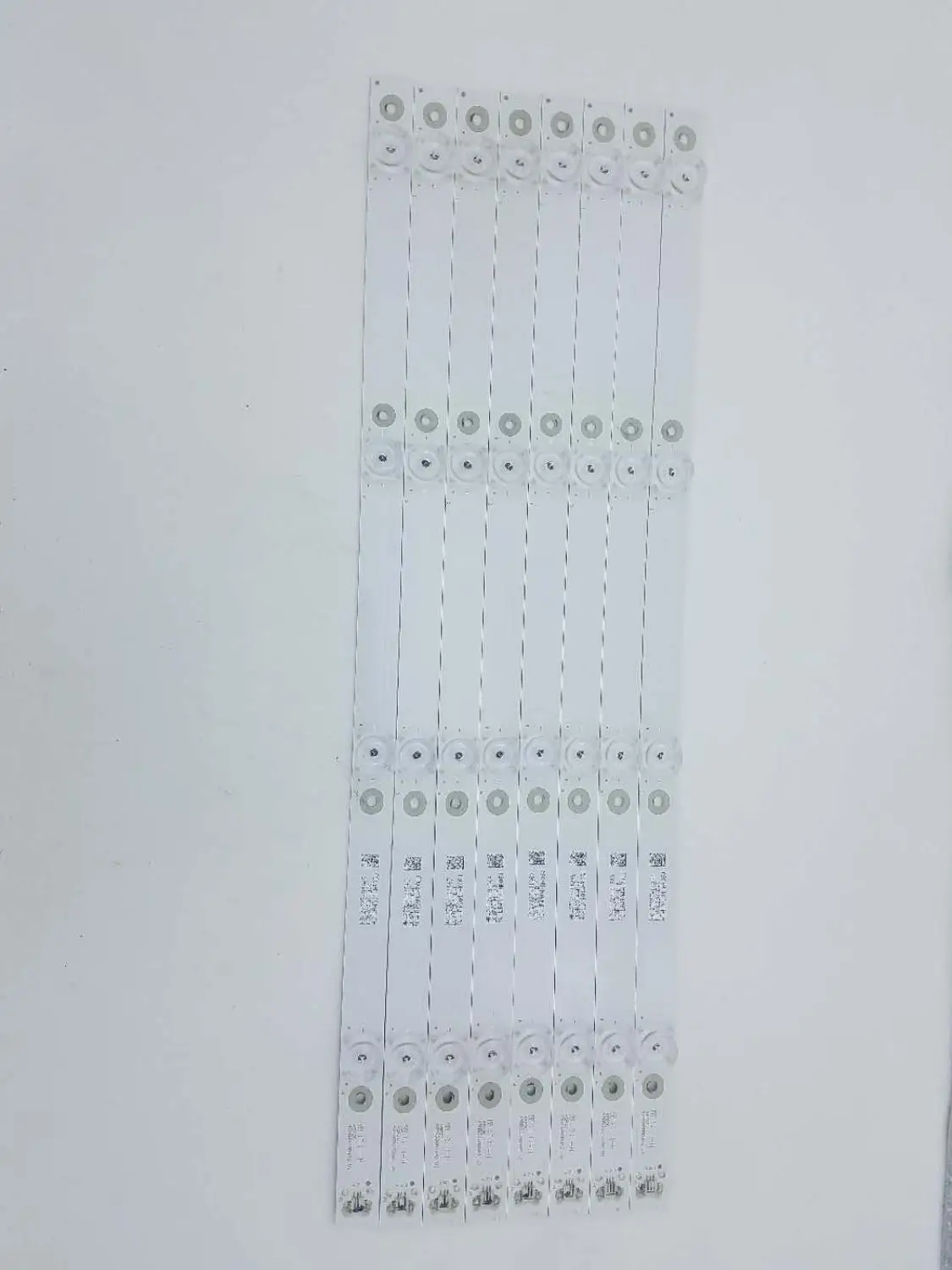 

4 s TCL D49A620U B49A81S-UD 49P3 49P3C 49P3F 4C-LB4904-HR06J HR07J 49HR330M04A2 V3