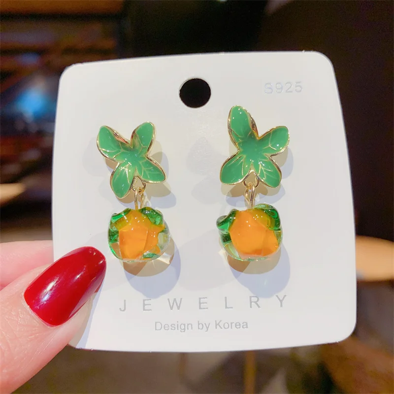 

New Hot-selling Creative Persimmon Wishful Personality Retro Earrings Glass Leaves Orange High-quality Girl Jewelry