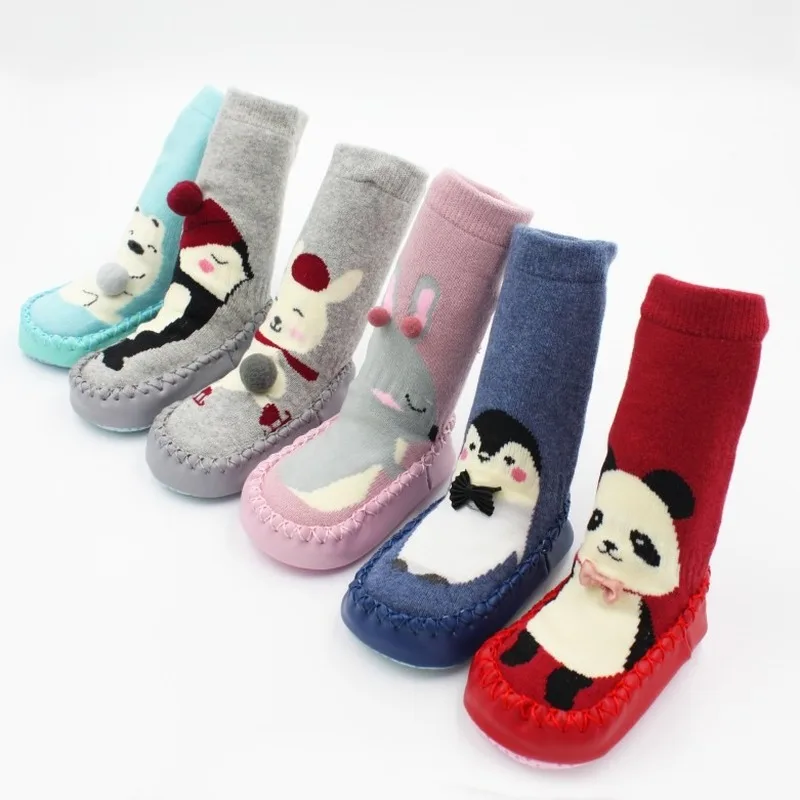 

3 pairs in random Spring Toddler Indoor Sock Shoes Cotton Baby Sock with Rubber Soles Infant Newborn Animal Socks 0-24 Months