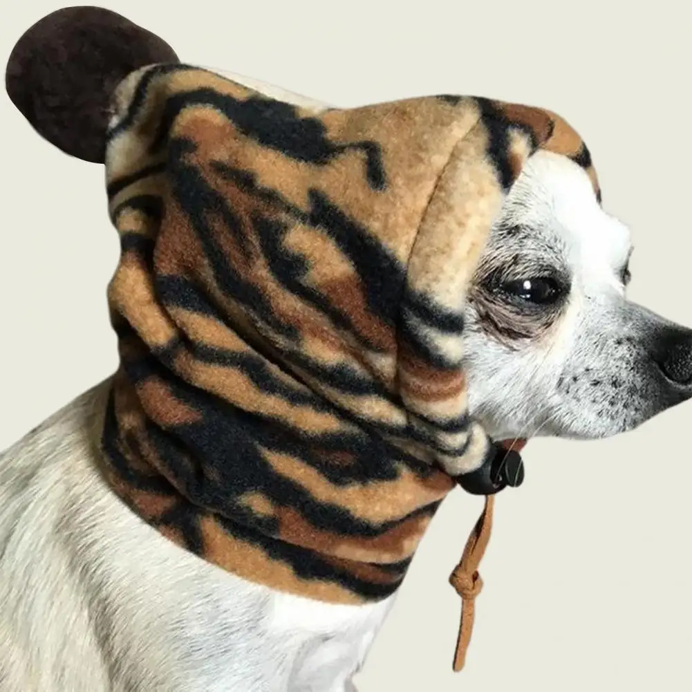 

Плюшевая разноцветная теплая шапка для щенка на шнурке