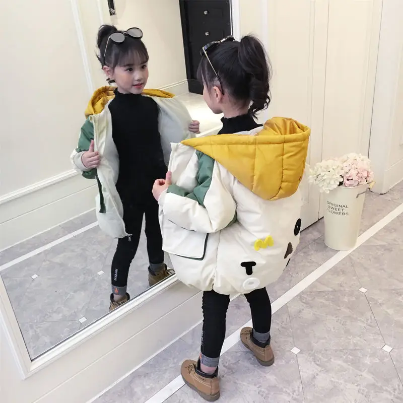 Детская стеганая куртка с капюшоном утепленная хлопковой подкладкой верхняя