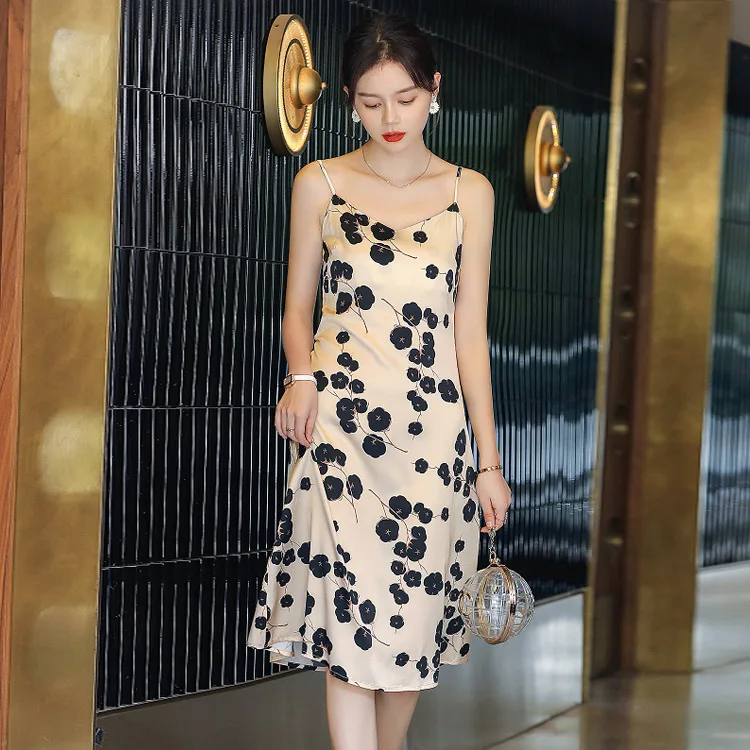 

Hangzhou silk suspender skirt summer new style temperament slim sexy V-neck medium length silk dress