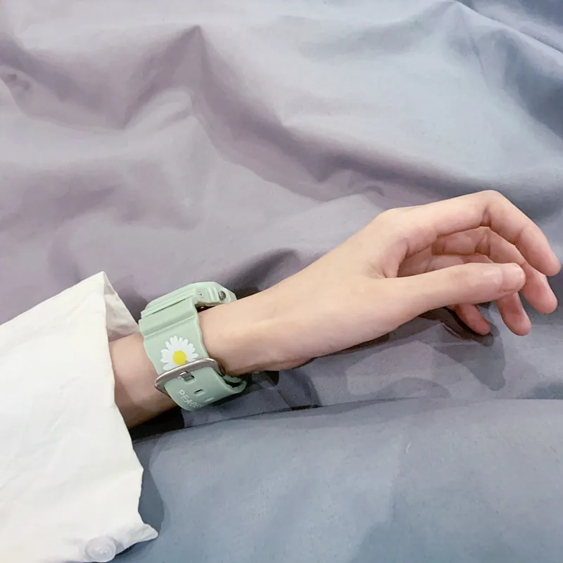 Женские прозрачные часы с цветком в подарочной коробке цветные светодиодные