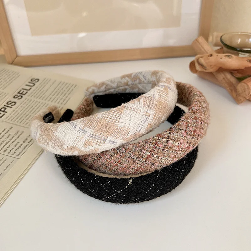 

Vintage Sponge Knitting Hairband For Women Elegant Light Lattice Wide Brim Padded Headband Hair Decorate Hair Sweet Headdress