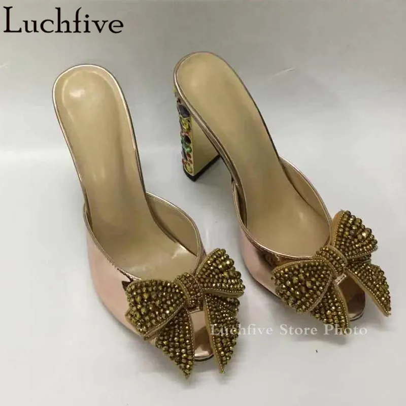 Женские шлепанцы со стразами и бантом женские на каблуке пикантная женская обувь