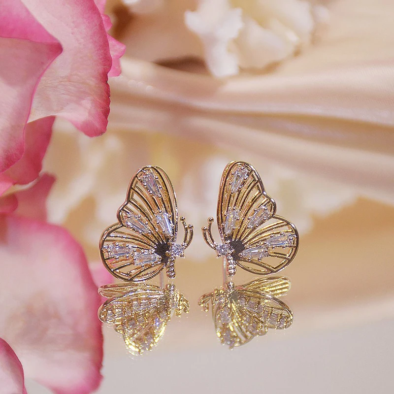 

2021 New Arrive Popular Design 14K Real Gold Butterfly Shape Earrings for Women Charm Jewelry Zirconia Stud S925 Silver Needle
