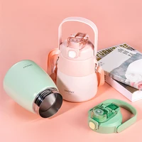 900ml large capacity vacuum flask 316 stainless steel straw cup cute childrens thermal flask with straps student water cup