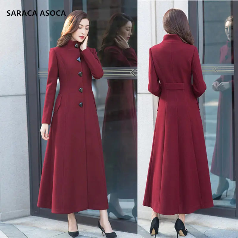 Модное однобортное приталенное зимнее пальто с воротником стойкой женское