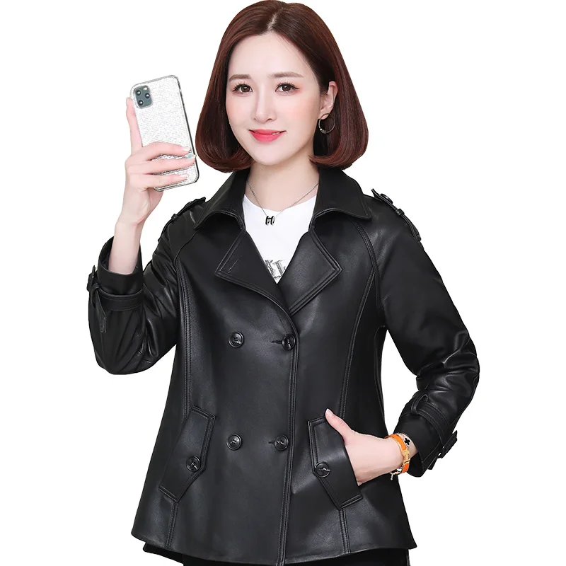 

Double breasted leather coat women's 2020 fashion new loose short black sheep skin MOTORCYCLE LAPEL coat