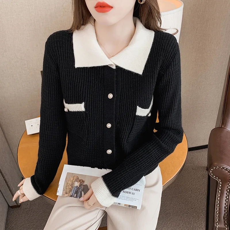 

Autumn Women 2021 O-neck Contrast Patchwork Sweatershirt Casual Female Fashion one