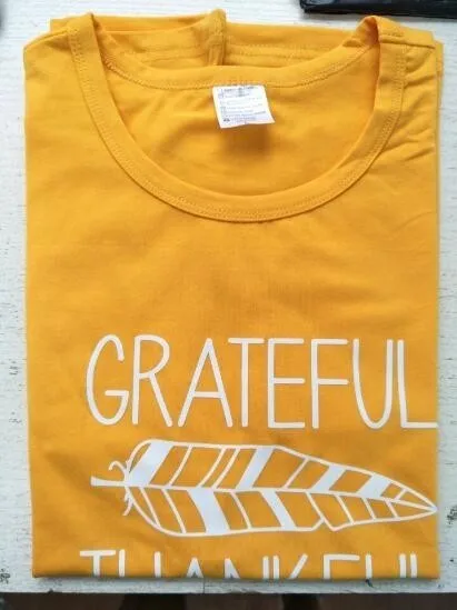 

Grateful thankful blessed shirt Thanksgiving gift tops slogan t shirt graphic tees yellow shirt vintage Feather tshirt-J991