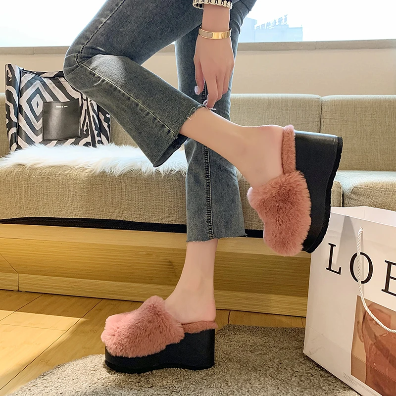 

Female Fur Slippers Sandals Slope Heel Fluffy and Soft Thick Bottom Plus Velvet Light Home Ladies Furry Shoes Fur Flip Flops