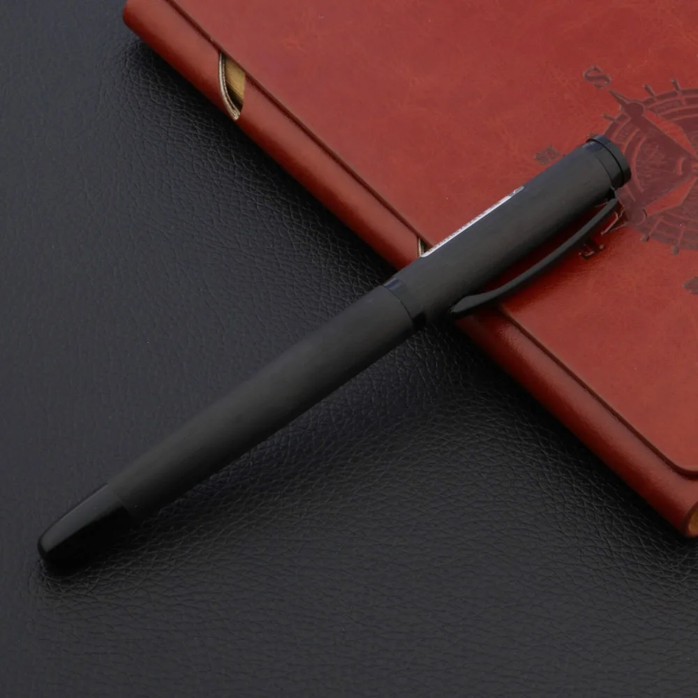 Ручка перьевая матовая с металлическим зажимом Классическая чернильная ручка