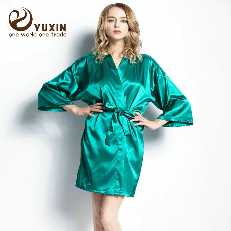 YUXNBRIDAL Атласный халат для невесты, Свадебный банный халат, одежда для невесты, Свадебный Однотонный женский халат до колена