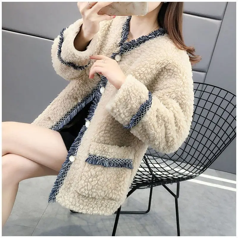 2021 Woman Sweet  Faux lamb Fur Coats Warm Causal Long Sleeve Female Coats Overcoats Ladies Lamb Faux Fur Coats Khaki