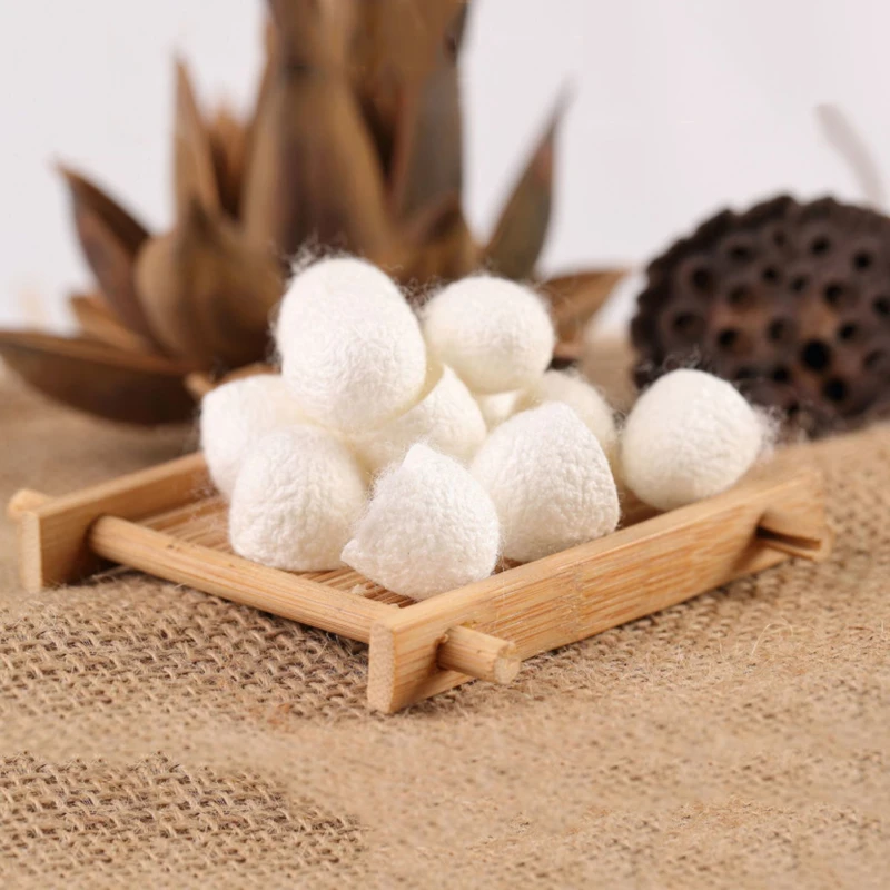 Натуральные неотбеленные шелковые коконы шарики для чистки лица отшелушивающий
