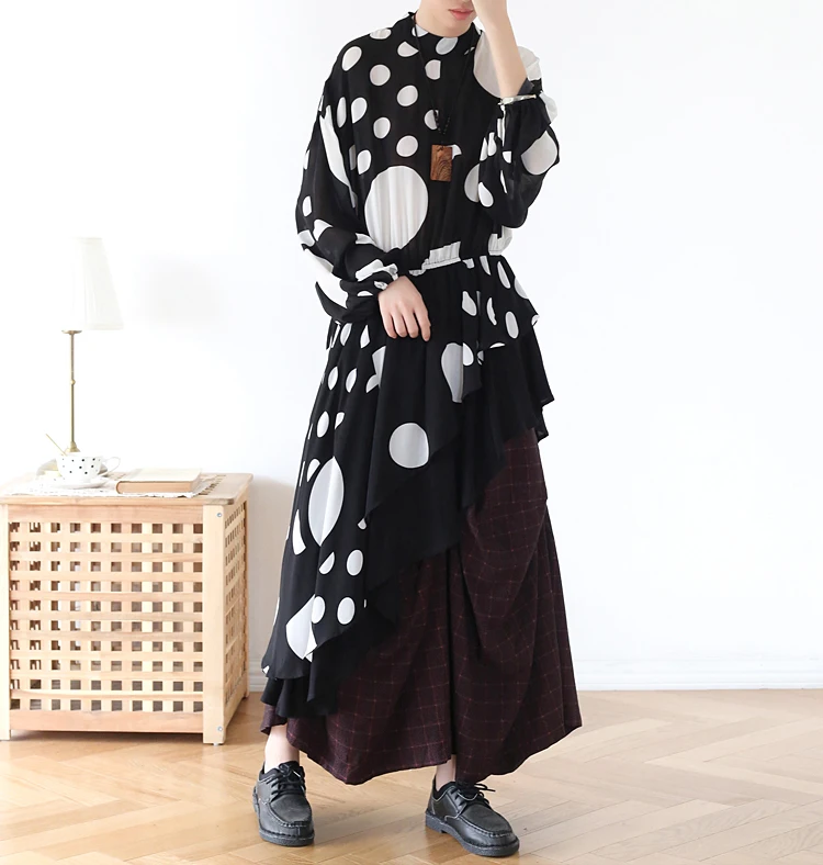 Весенние плиссированные рубашки с асимметричным подолом и рюшами женские