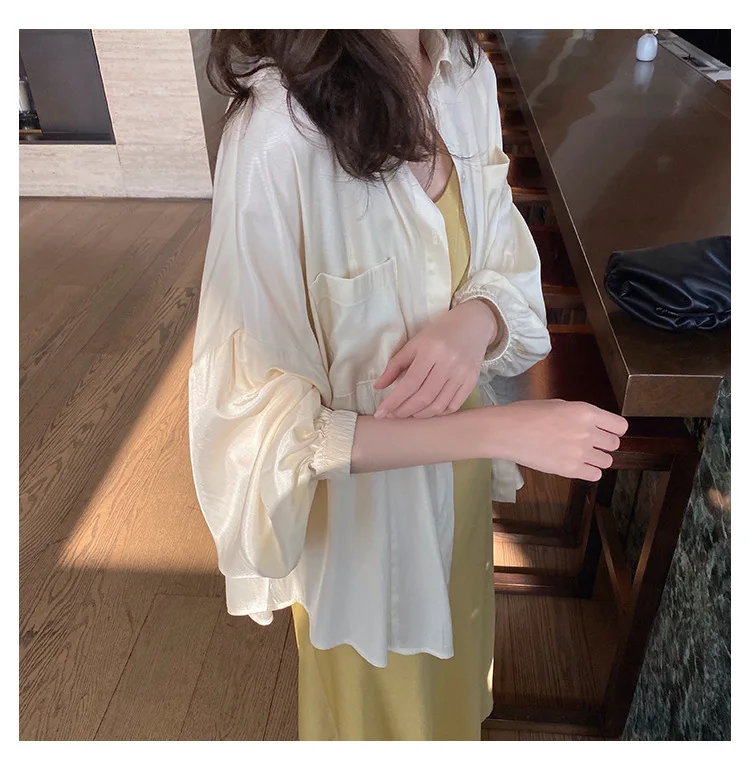 

MIKASTUDIO Xiaoyu Sauce Hot New Product Rash Guards 2020 Spring and Summer Leisure Loose Commuting Lazy Girl Style Shirt Female