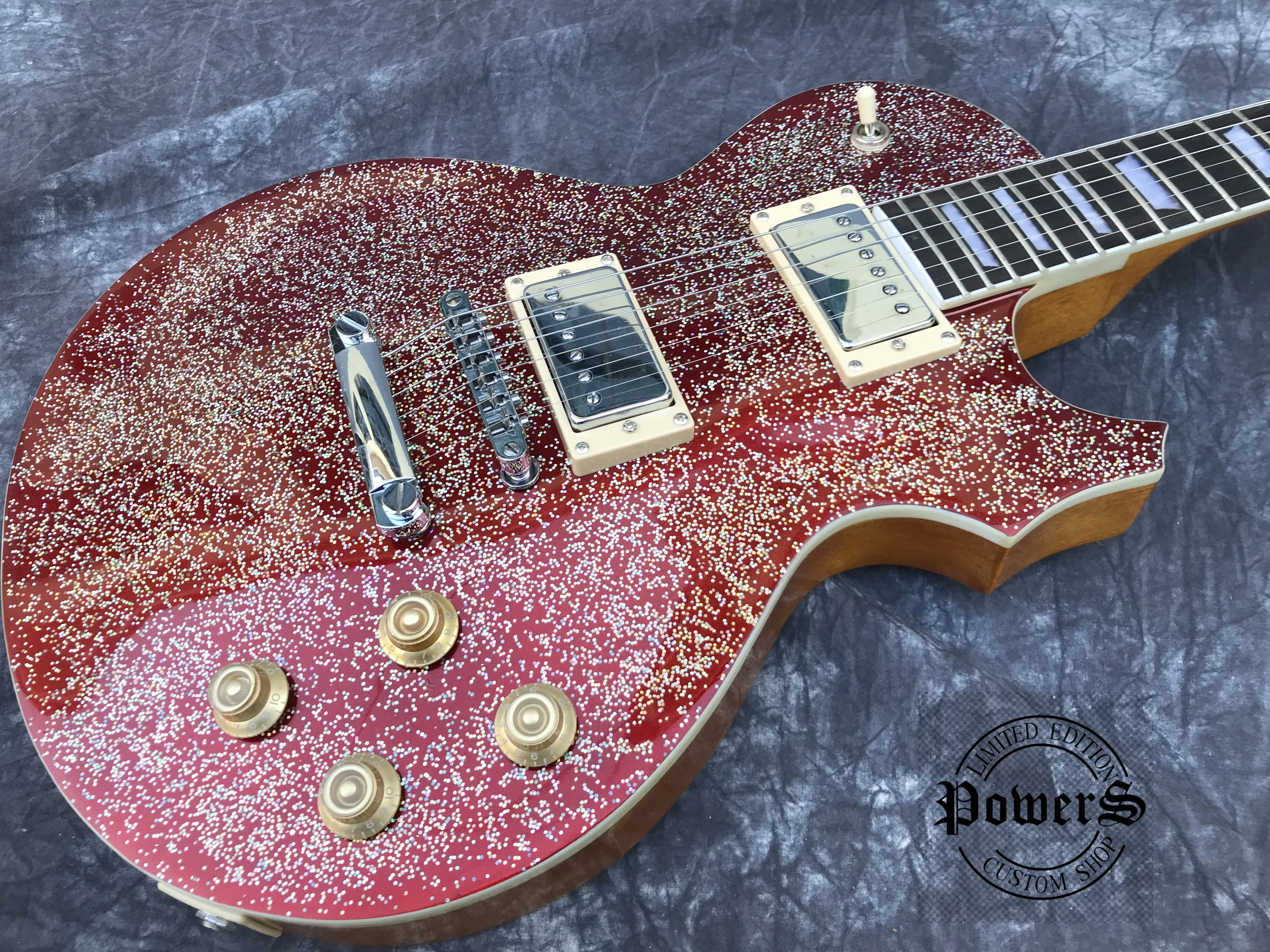 Китай OEM Sun eye клена электрическая гитара блестящие металлические частицы