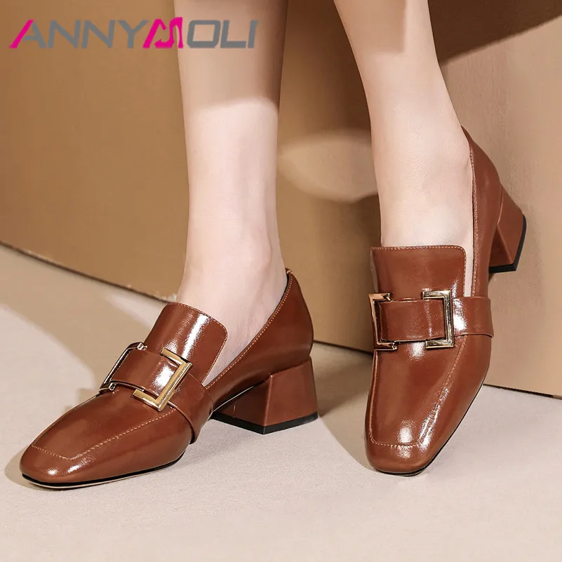 

Туфли-лодочки ANNYMOLI из натуральной кожи, на толстом каблуке, с квадратным носком, с металлической отделкой, на среднем каблуке, коричневые