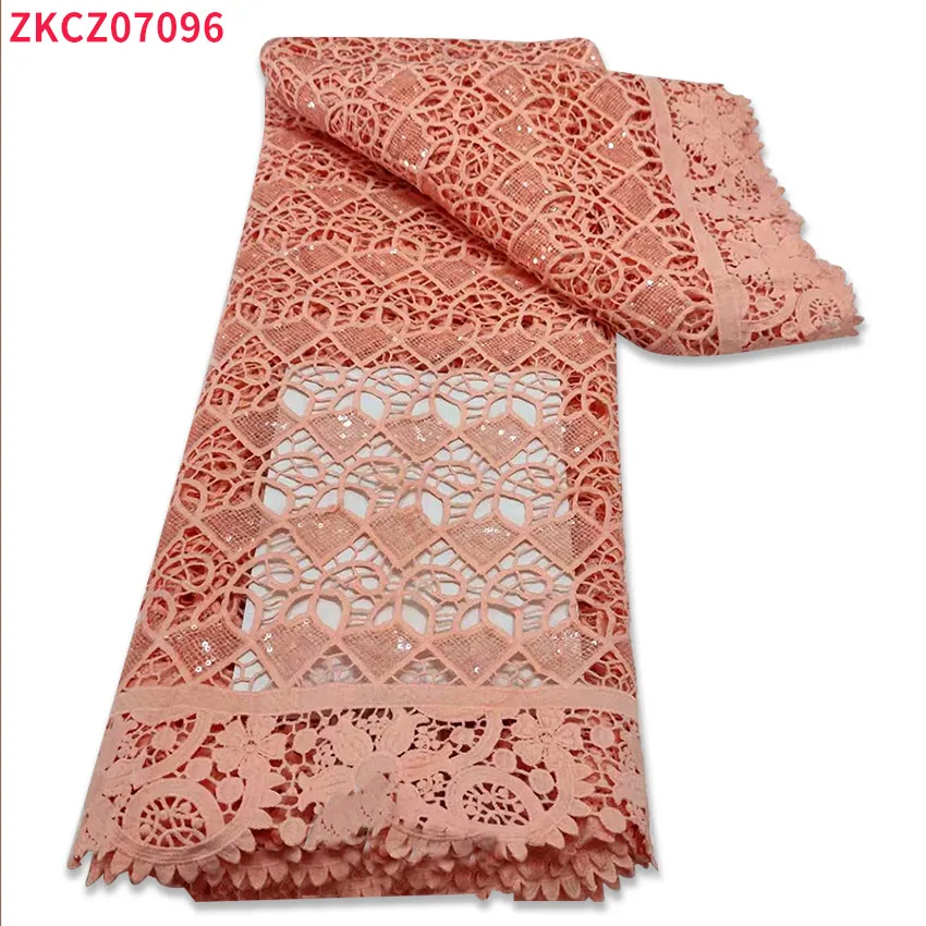 

2021 африканская Водорастворимая кружевная вышитая ткань для платья ZKCZ07096