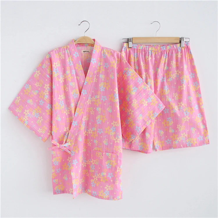 

Summer Asain Japanese Rabbit Print Kawaii Couple Women Men Cotton Homewear Kimono Yukata Retro Sleepwear Top Shorts Jinbei Set