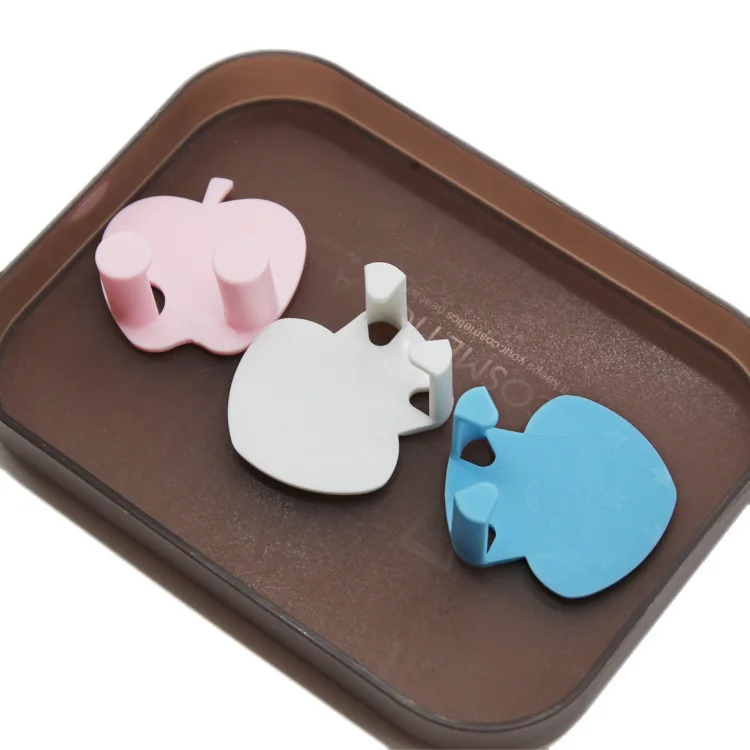 

3Pcs Plastic Hooks for Cord Plug Hanger Power Plug Towel Hook Holder Wall Rack Hanger Cleaning Cloth Towel Kitchen Room Hook