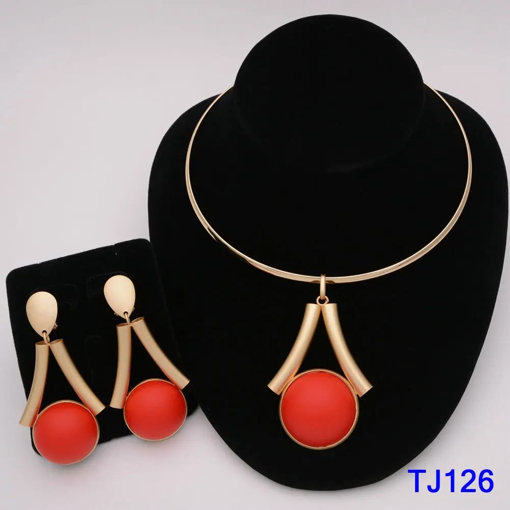 

Комплект женских ювелирных изделий, золотистого цвета, в нигерийском стиле