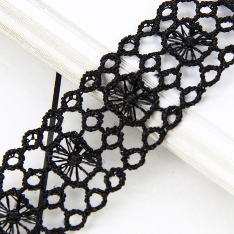 

1pc Lace Choker Necklace Creative Vintage Lolita Short Necklace For Ladies Choker Fashion New Design Jewelry Party Gift