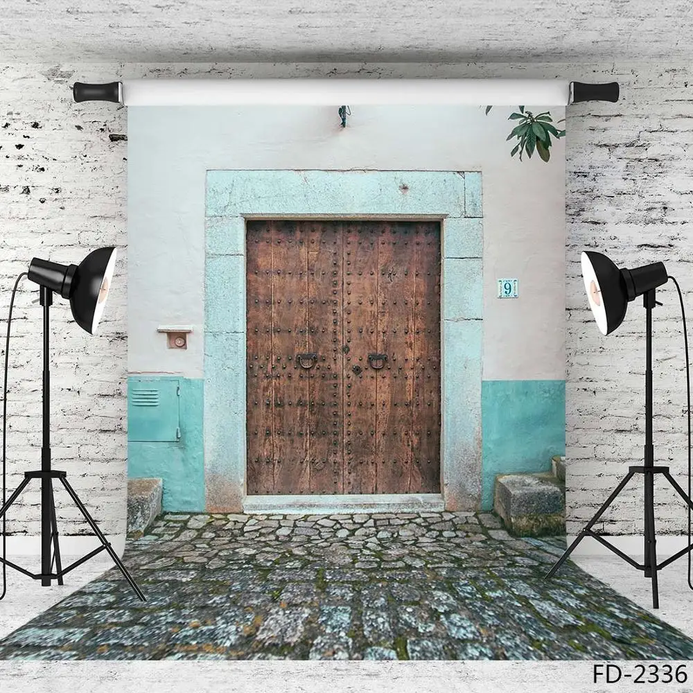 Фотофон с изображением старого дома кирпичной и цементной стеной | Электроника