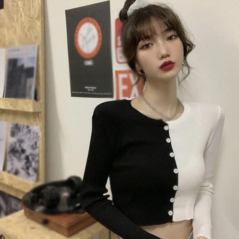 

Jacket For Women's Round Neck Stitching Color Contrast Show Navel Fashion Sexy Long Sleeve Knitted Cardigan