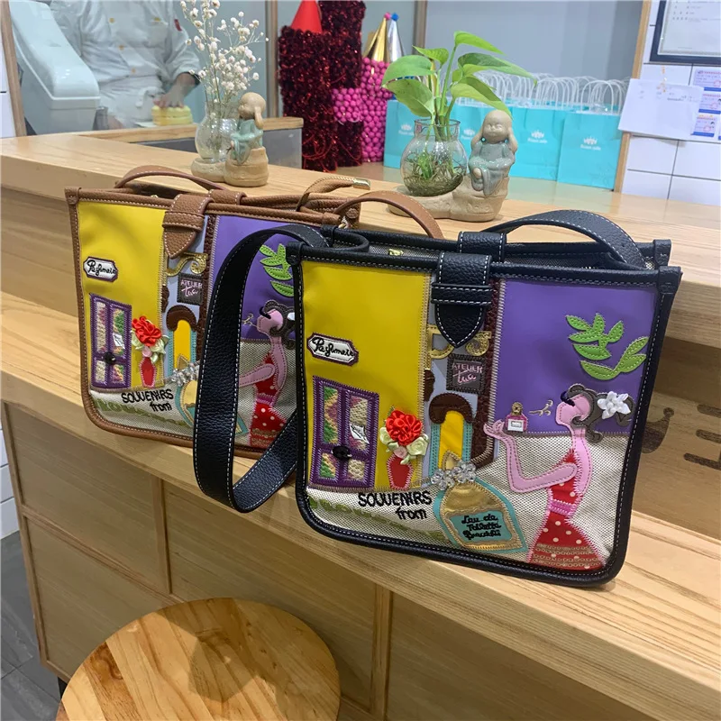 

Unique Embroidery Little Girl Canvas Stitching PU Leather Messenger Bag 2021Trend Ladies Messenger Bag Women Handbag Crossbody