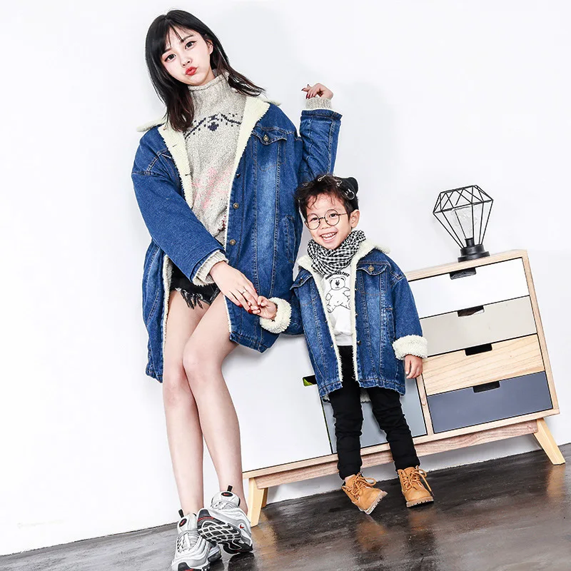 Детское пальто Длинная джинсовая куртка с овечьим мехом осенне-зимние модели для
