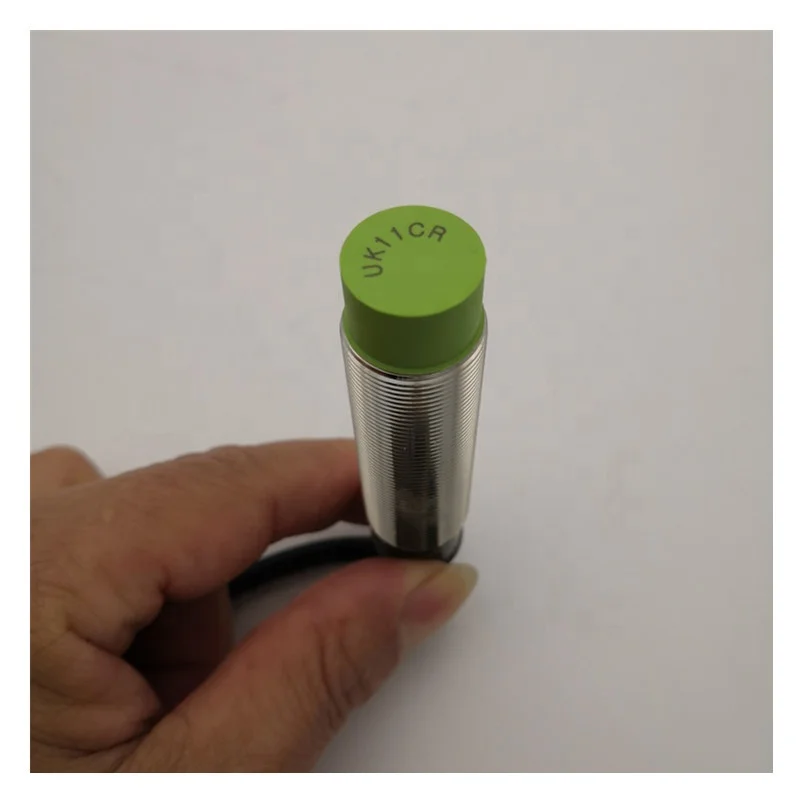

AUTONICS PRL18-8DN PROXIMITY SENSOR