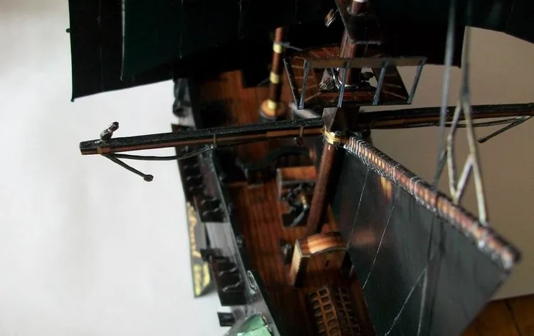 Набор бумажных 3D моделей Пираты Карибского моря сделай сам с черной жемчужиной