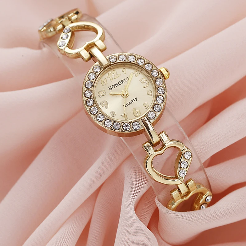 Женские кварцевые часы с браслетом в форме сердца|Женские часы-браслеты| |