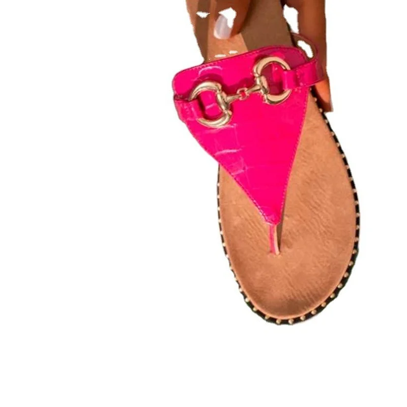 

Summer New Slippers Ladies Casual Wear-resistant Comfortable Drag Play Metal Flat-bottomed Beach Flip Flops Ladies Sandals